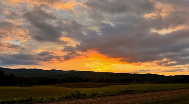 $380,000 | 183 County Road, Lincoln, VT 05443