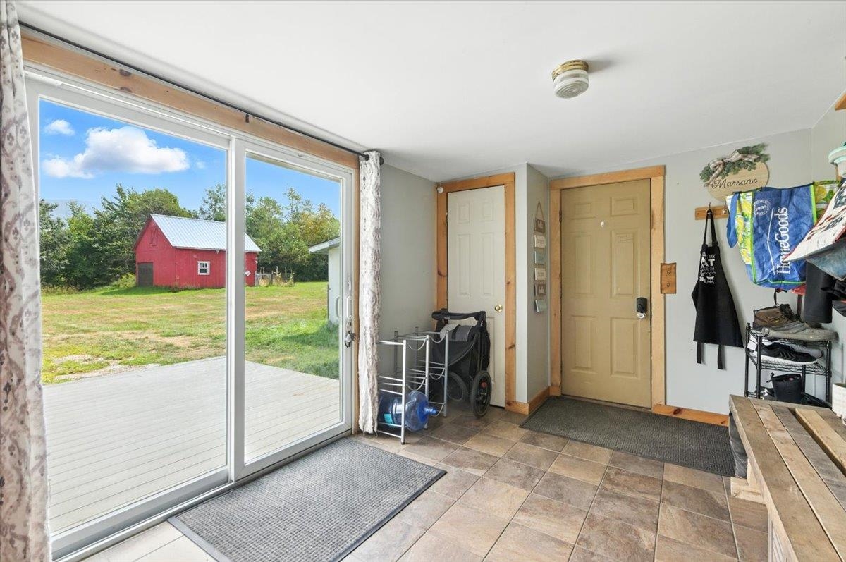 183 County Road Lincoln, VT 05443 - Photo 10 of 44