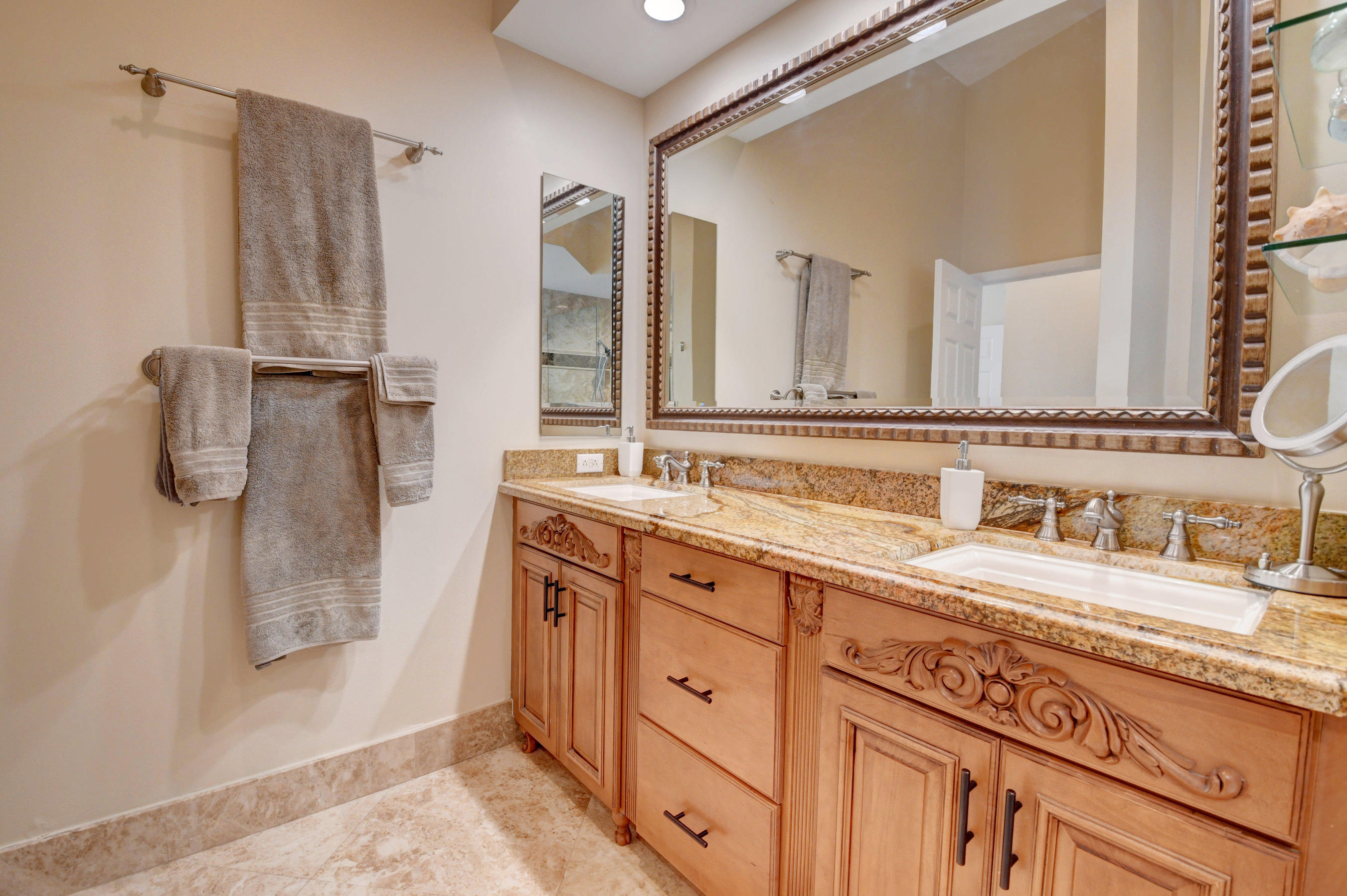 17300 Balboa Point Way Boca Raton, FL 33487 - Photo 25 of 57 En-Suite Bath