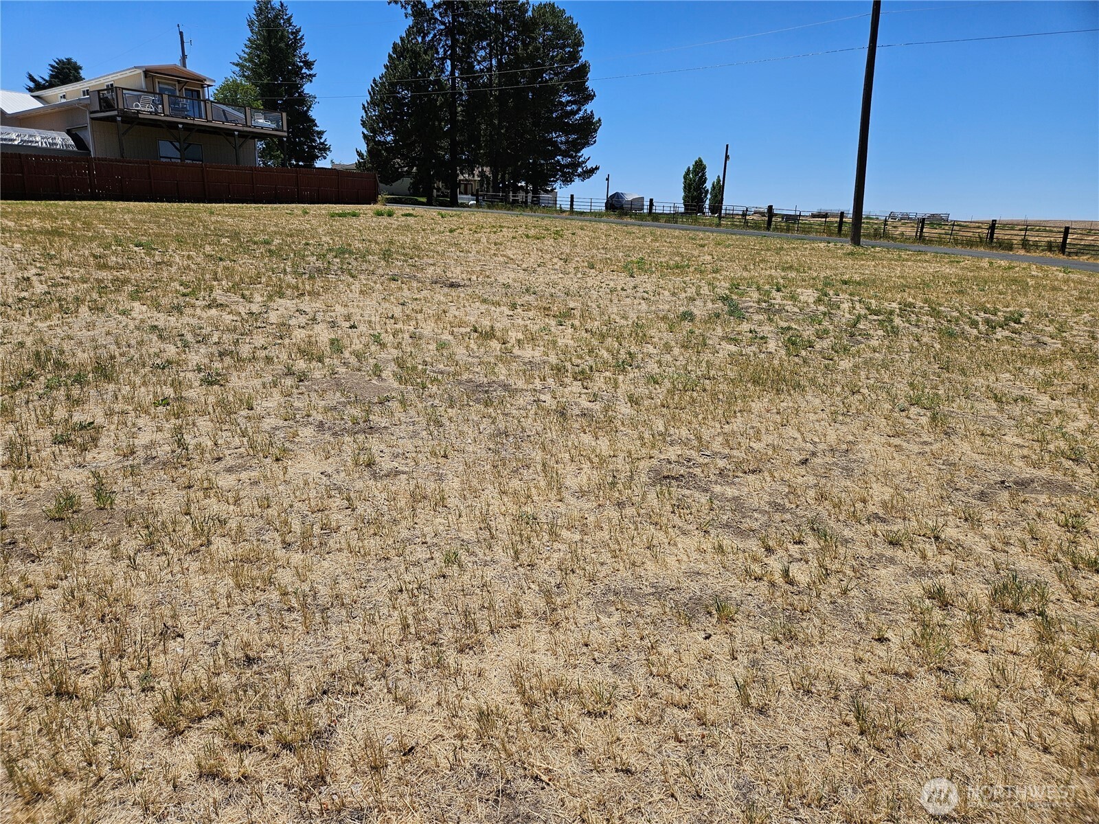 0 West Country Road Almira, WA 99103 - Photo 5 of 10 a view of yard with mountain
