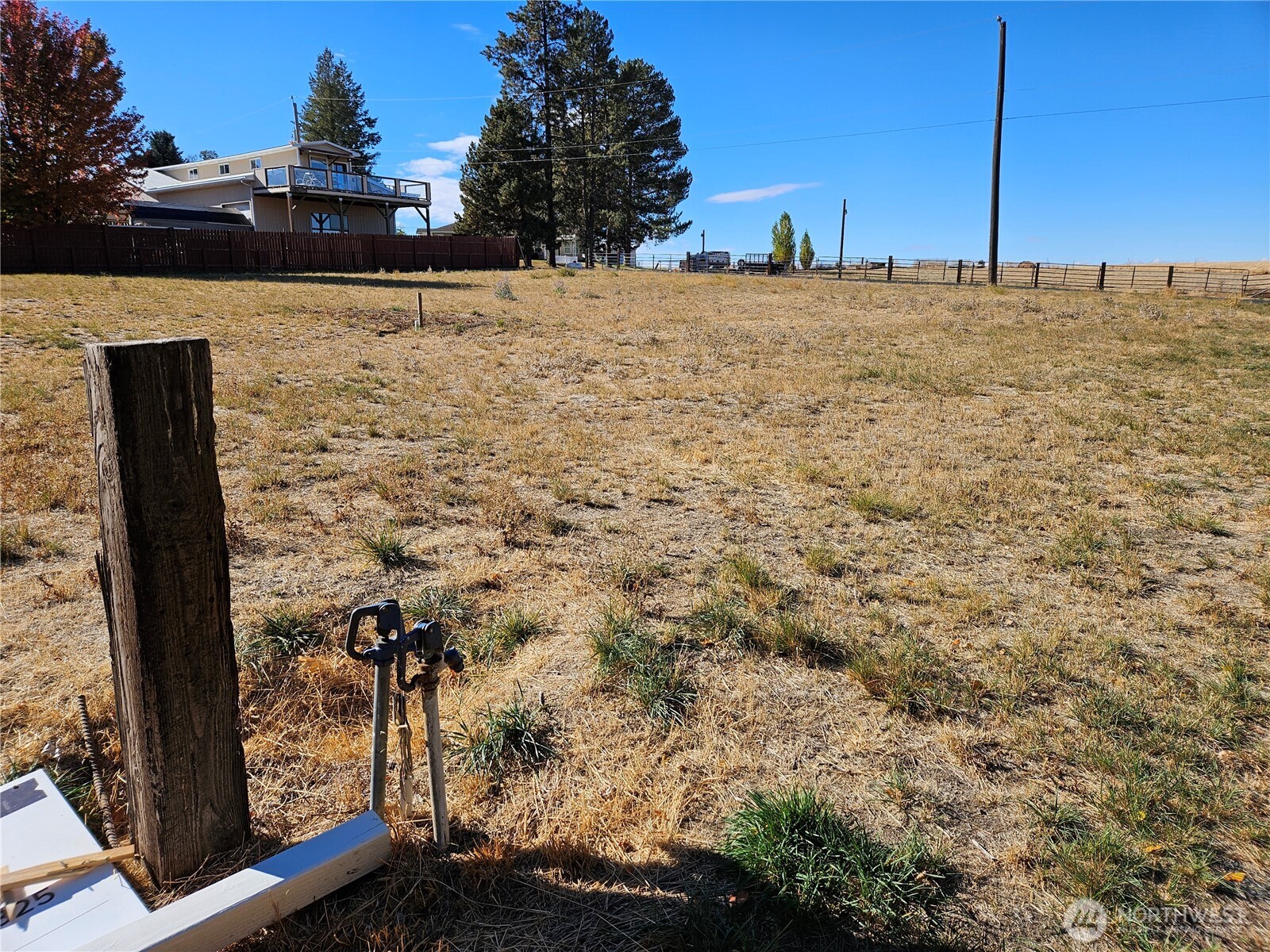 0 West Country Road Almira, WA 99103 - Photo 8 of 10 a view of outdoor space yard and street