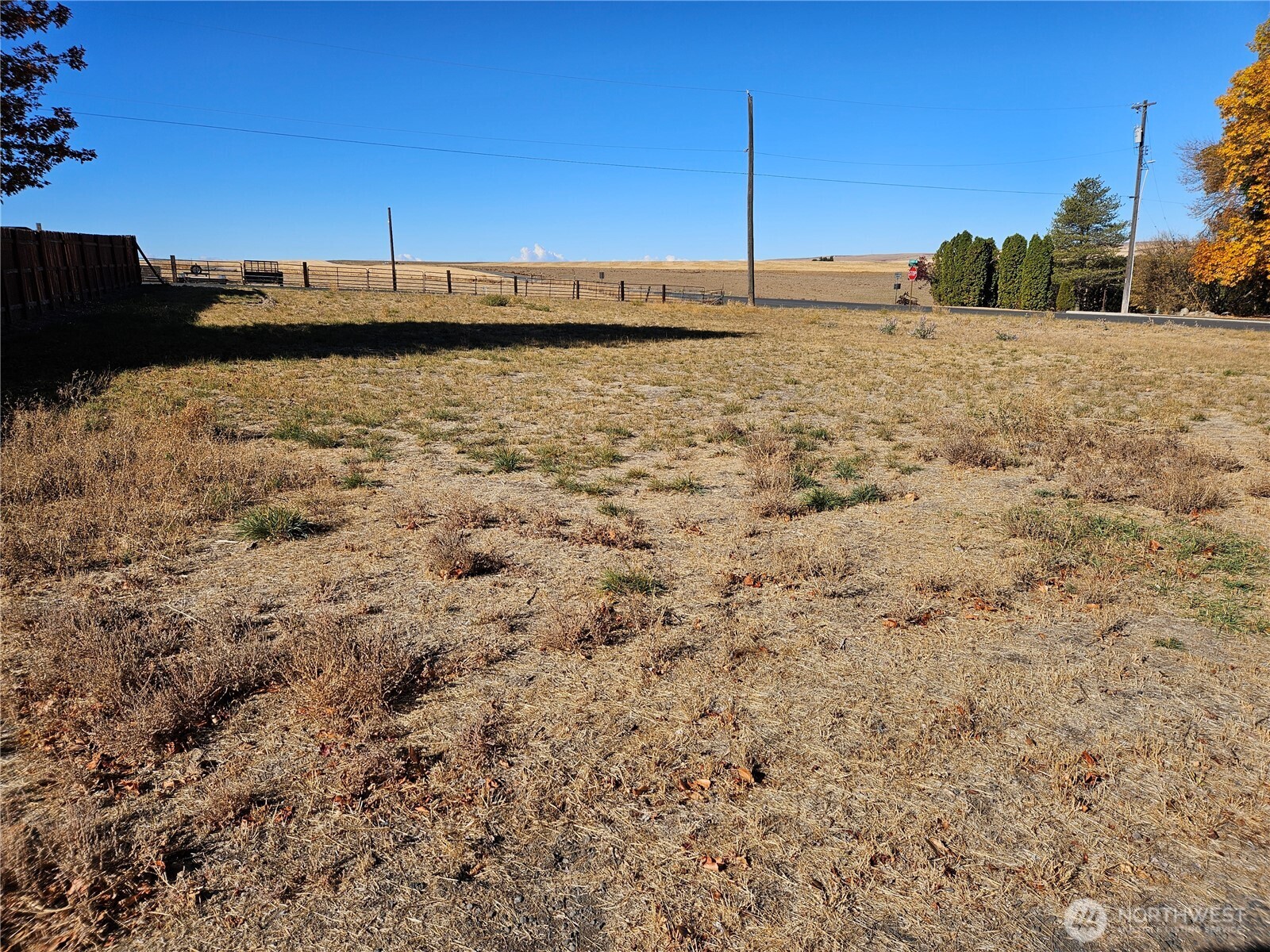 0 West Country Road Almira, WA 99103 - Photo 9 of 10 a view of a lake