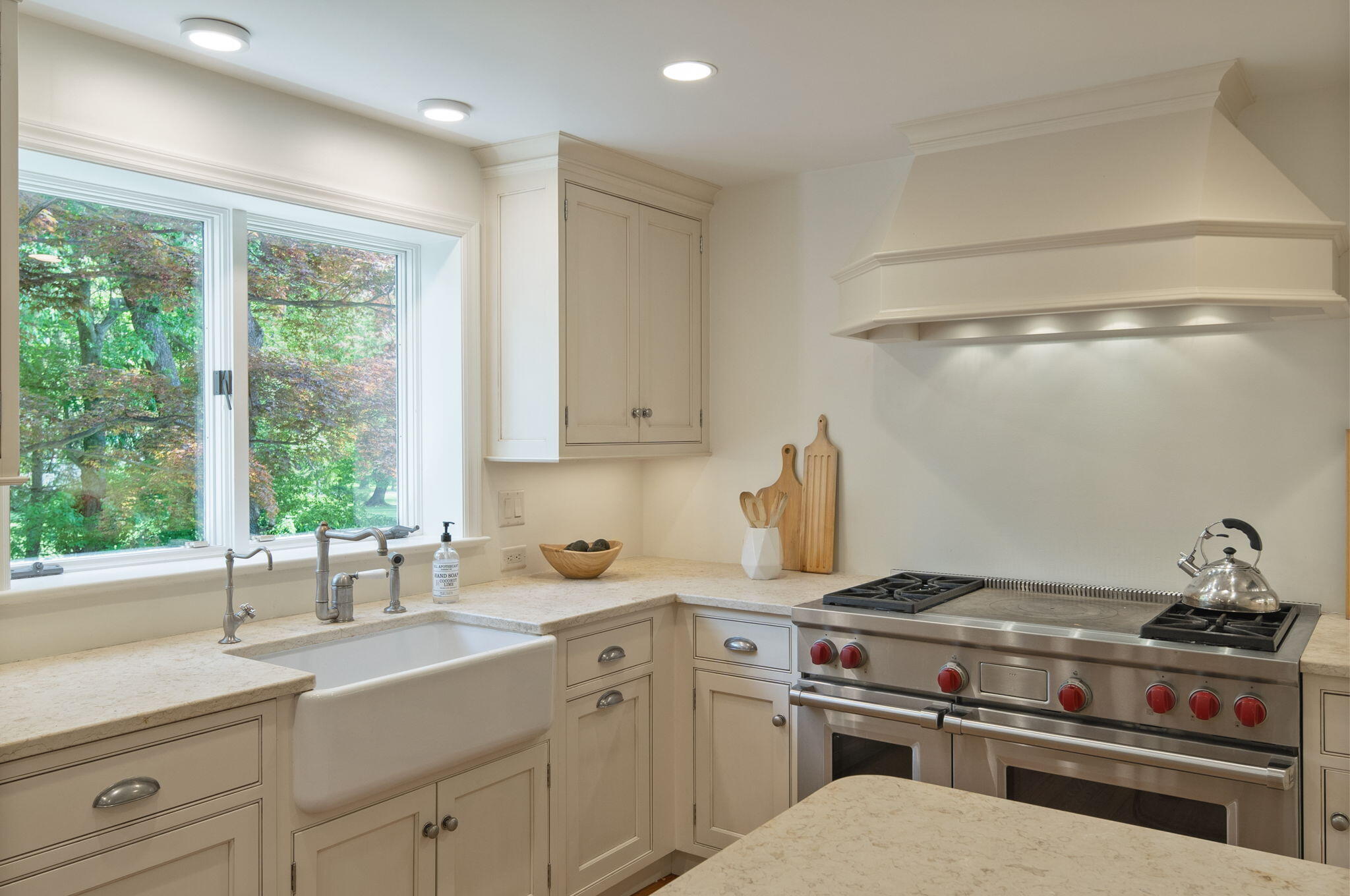 17 Wilson Ridge Road Darien, CT 06820 - Photo 13 of 37 a kitchen with a stove and a sink