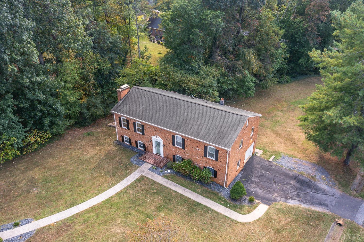 200 Windsor Road Lynchburg, VA 24502 - Photo 3 of 51 Gallery Image 3