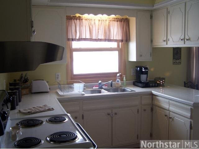 12 West Barker Street Rice Lake, WI 54868 - Photo 3 of 9