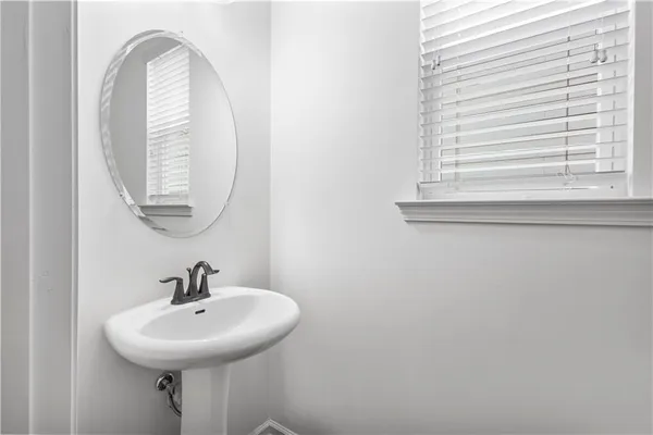 $2,600 | 869 Venture Way, Atlanta, GA 30331