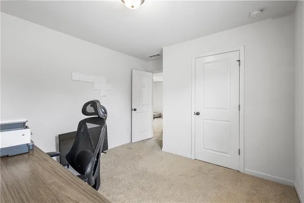 $2,600 | 869 Venture Way, Atlanta, GA 30331