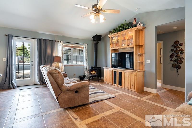 17995 West Aspen Circle Reno, NV 89508 - Photo 7 of 24 Photo 7