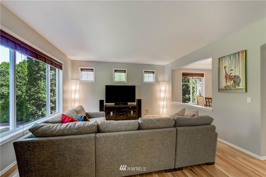 21728 38th Drive Southeast Bothell, WA 98021 - Photo 7 of 30