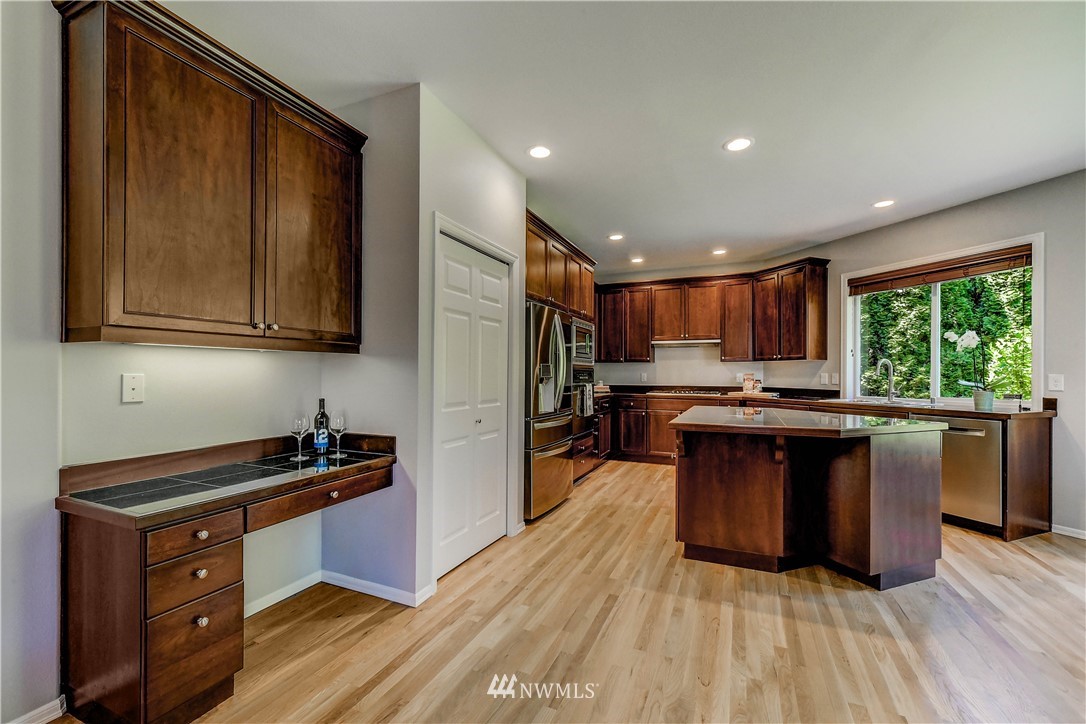 21728 38th Drive Southeast Bothell, WA 98021 - Photo 10 of 30