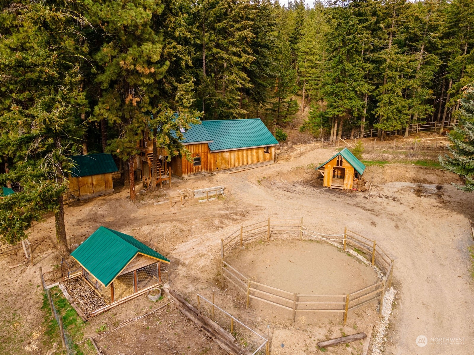 1230 Casassa Road Cle Elum, WA 98922 - Photo 29 of 40 a view of outdoor space with seating