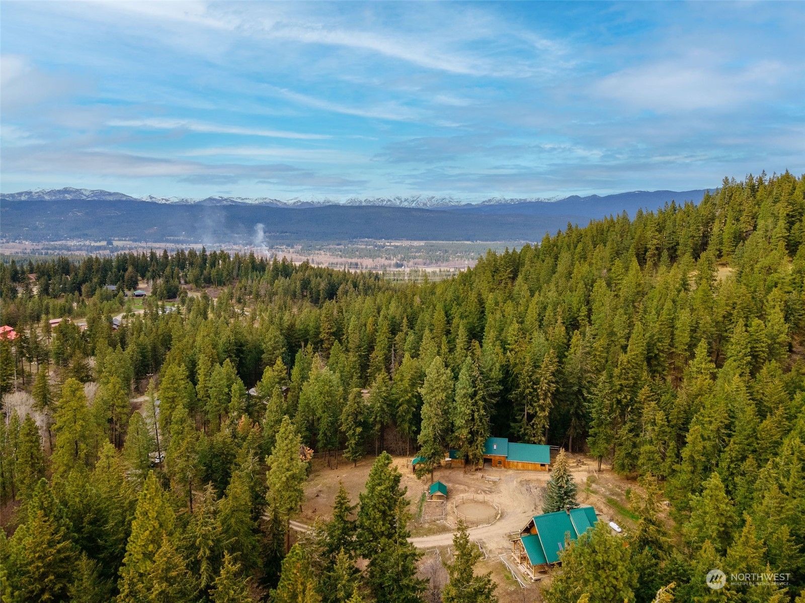 1230 Casassa Road Cle Elum, WA 98922 - Photo 39 of 40 a view of lake and mountain