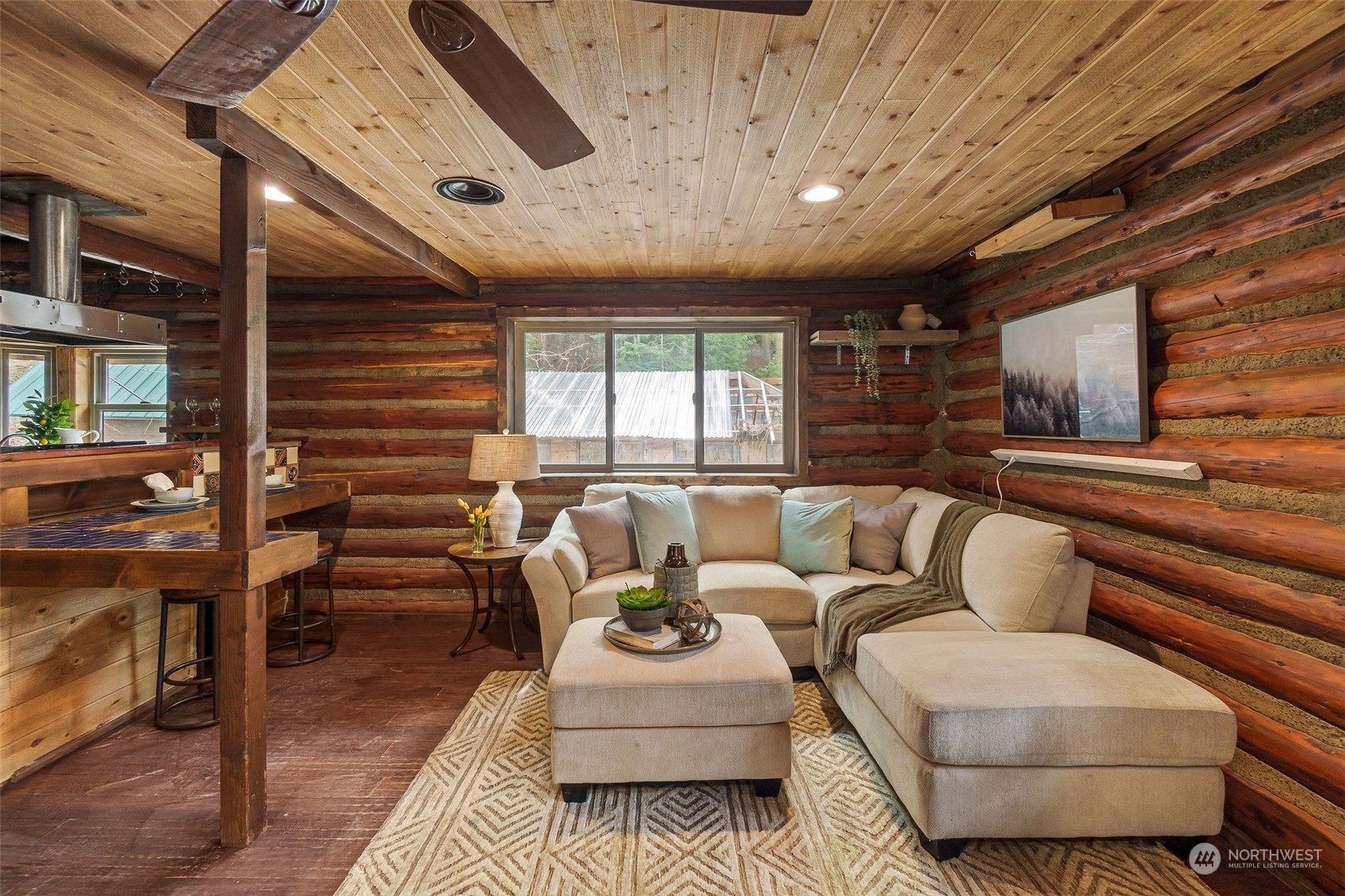 1230 Casassa Road Cle Elum, WA 98922 - Photo 6 of 40 a living room with furniture and wooden floor