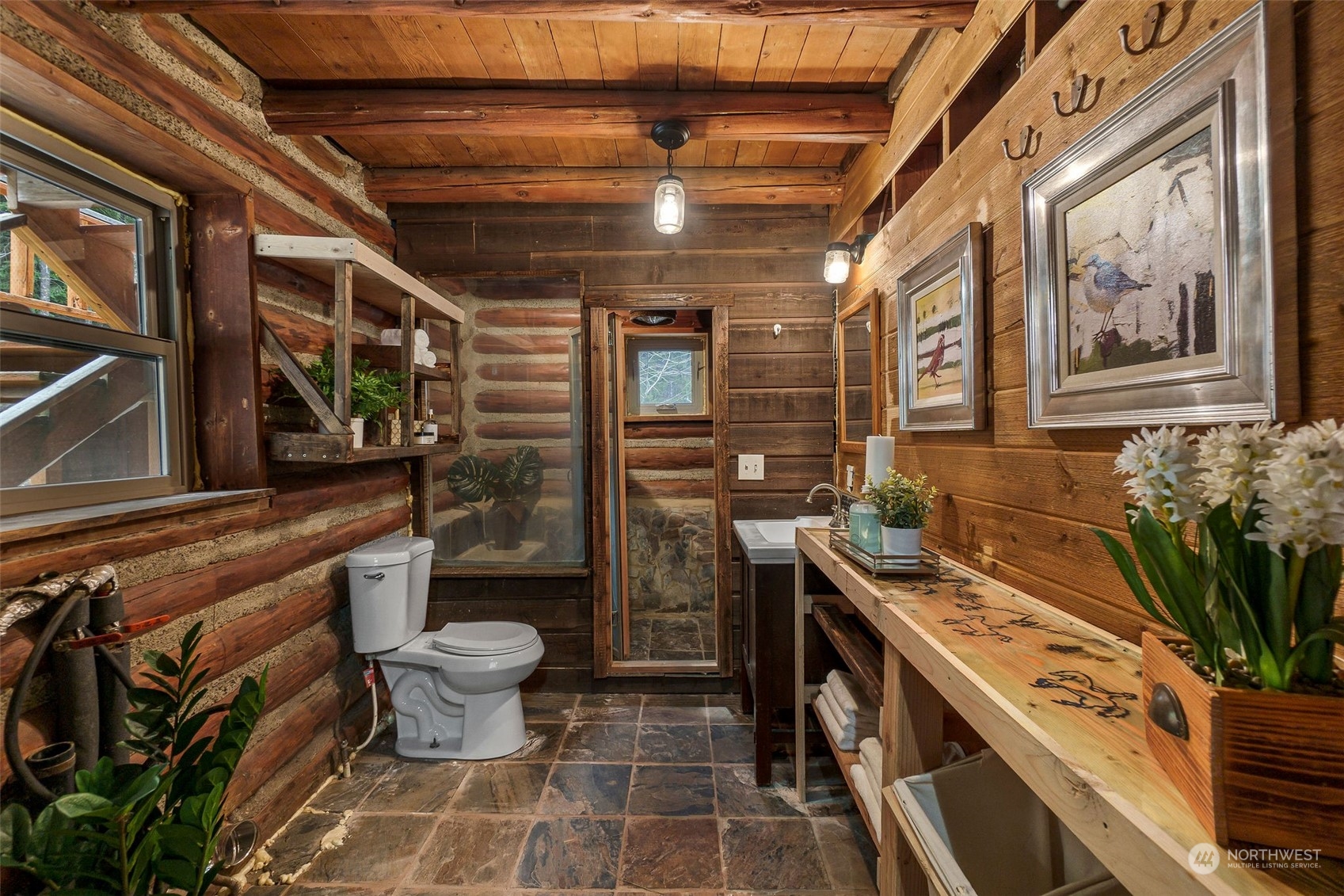 1230 Casassa Road Cle Elum, WA 98922 - Photo 8 of 40 a bathroom with a sink a toilet and a shower