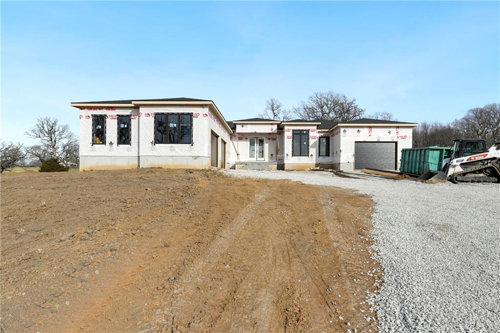 32200 East Outer Belt Road Lee's Summit, MO 64086 - Photo 2 of 33