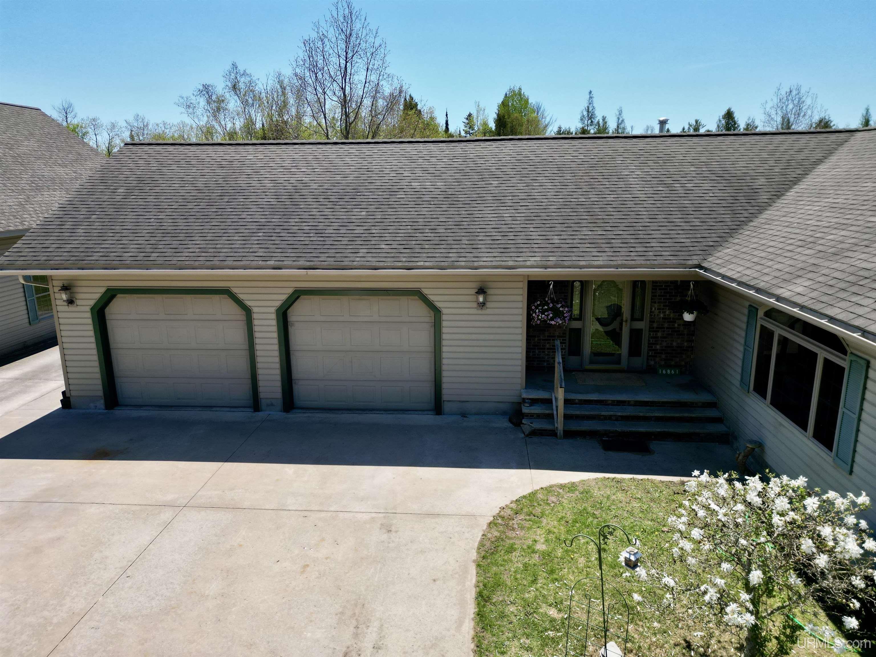16861 17th Road Garden, MI 49835 - Photo 9 of 78