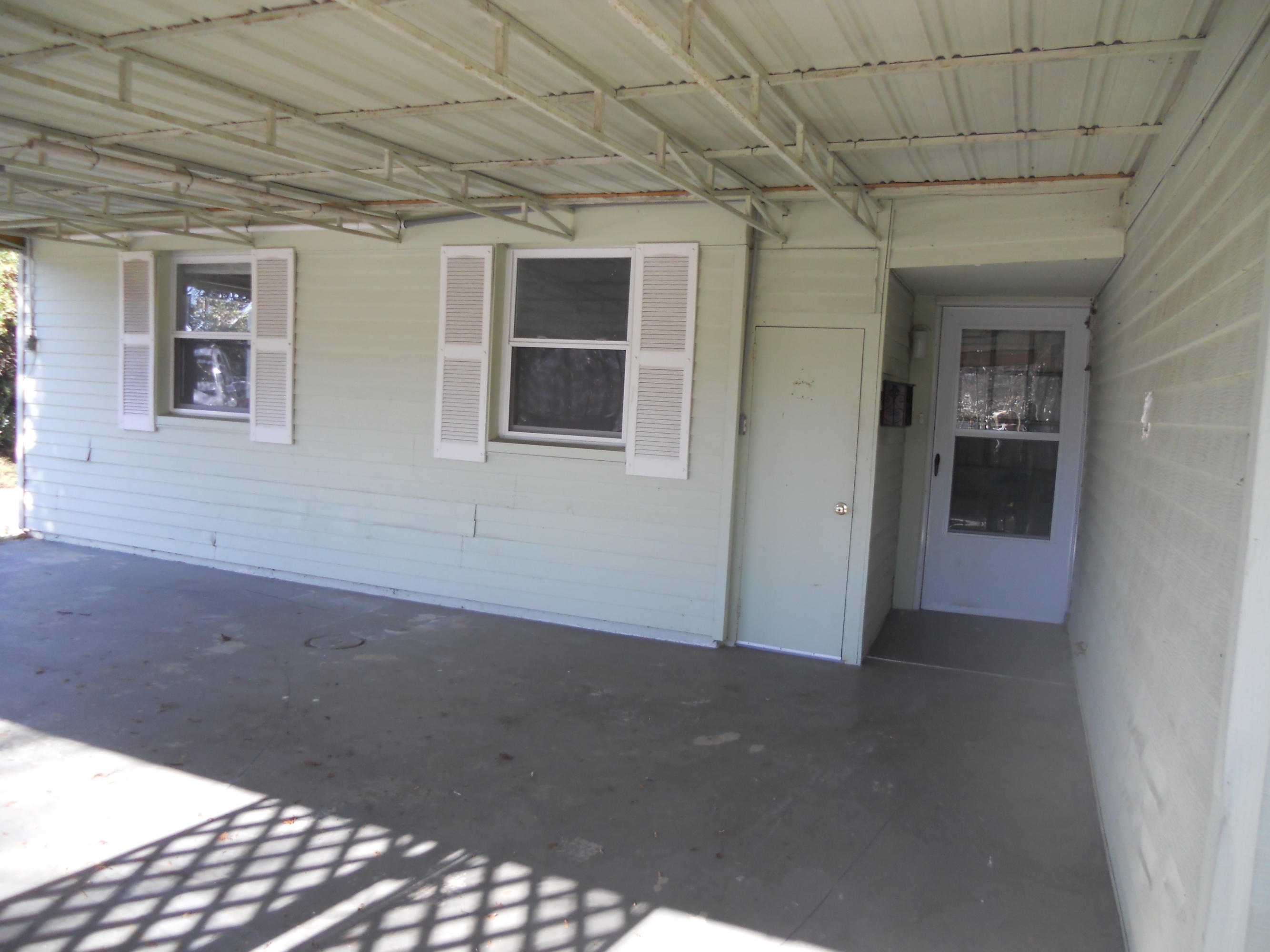 111 Parsons Road Oak Ridge, TN 37830 - Photo 3 of 11 DSCN9460
