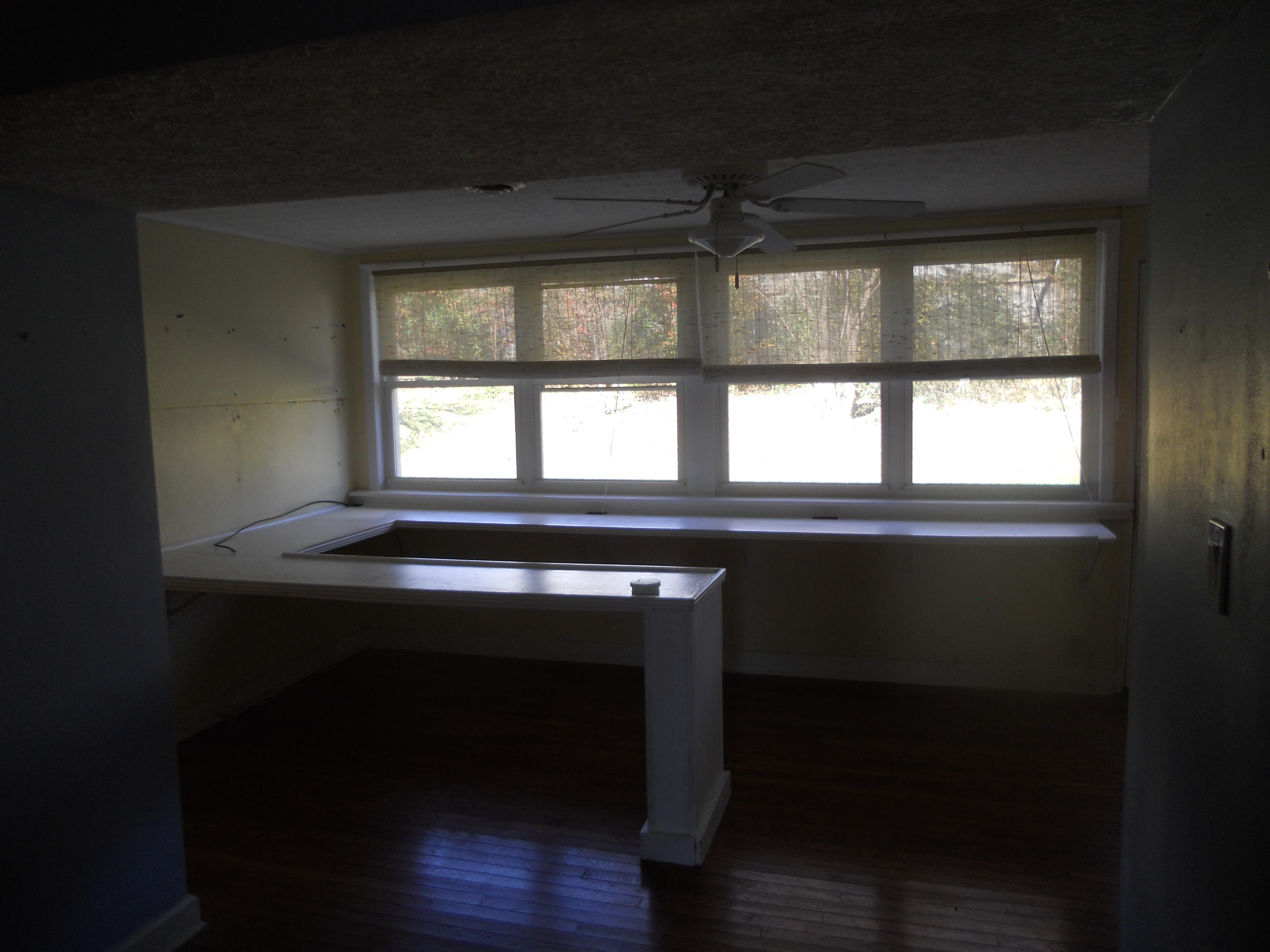 111 Parsons Road Oak Ridge, TN 37830 - Photo 6 of 11 DSCN9465