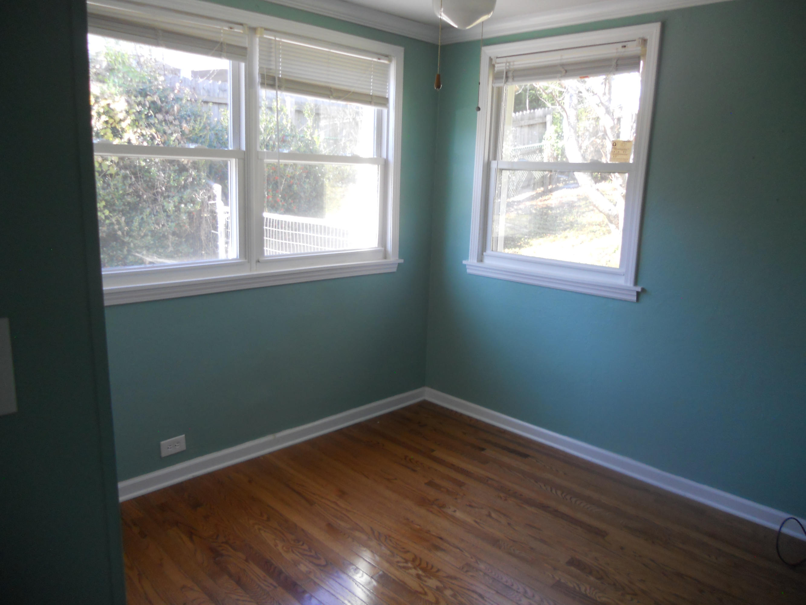 111 Parsons Road Oak Ridge, TN 37830 - Photo 10 of 11 DSCN9474