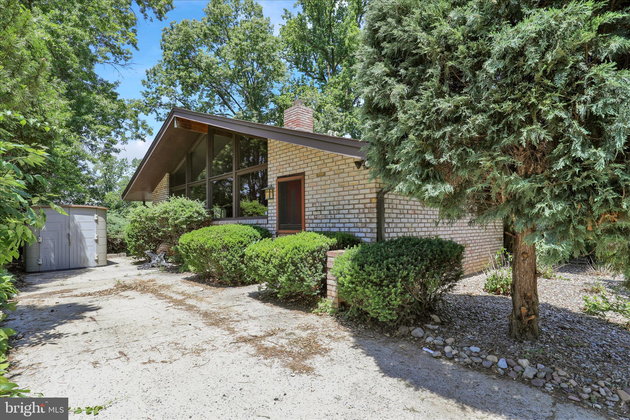 1840 Lorraine Road Reading, PA 19604 - Photo 4 of 40 360_4316