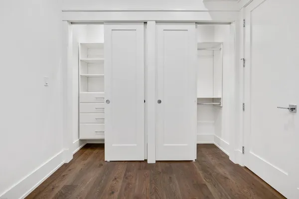 $3,900 | 653 West Wrightwood Avenue, Unit 2F, Chicago, IL 60614