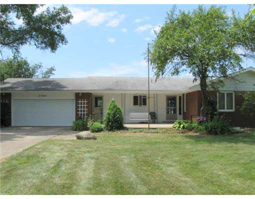 69901 Elm Road Bremen, IN 46506 - Photo 1 of 6