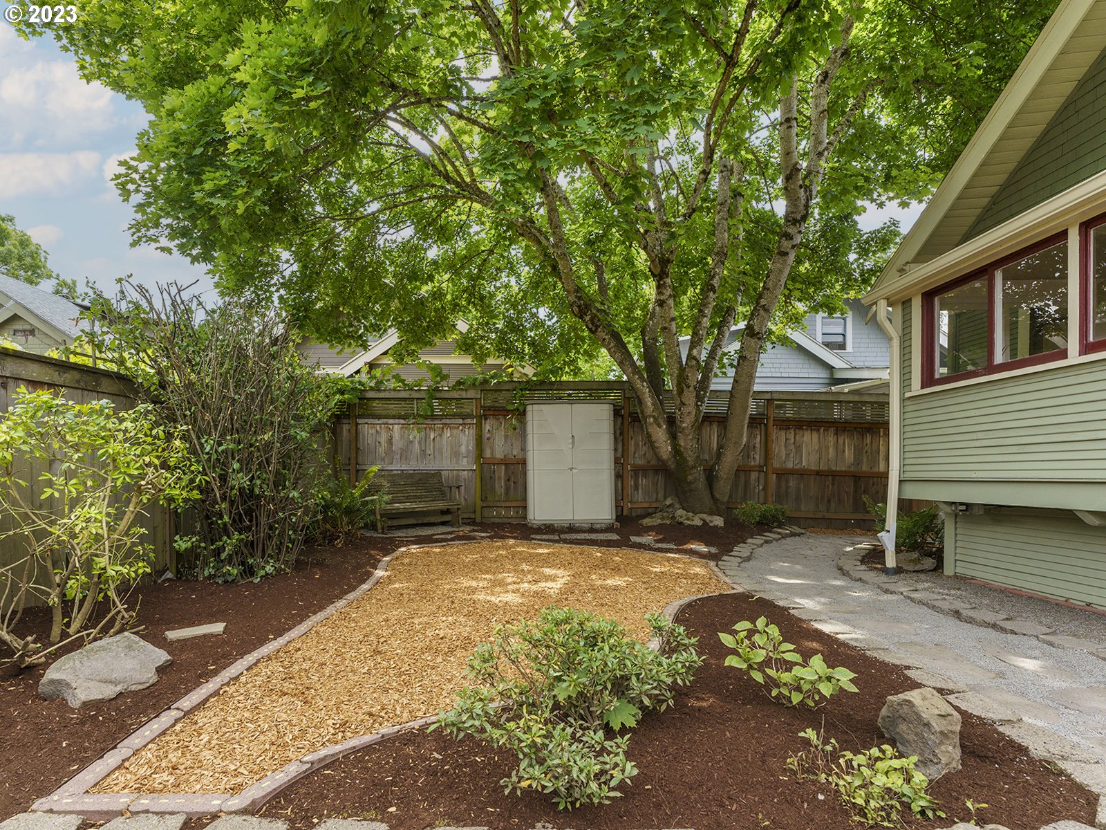 1920 Southeast 47th Avenue Portland, OR 97215 - Photo 36 of 40 a front view of a house with a garden