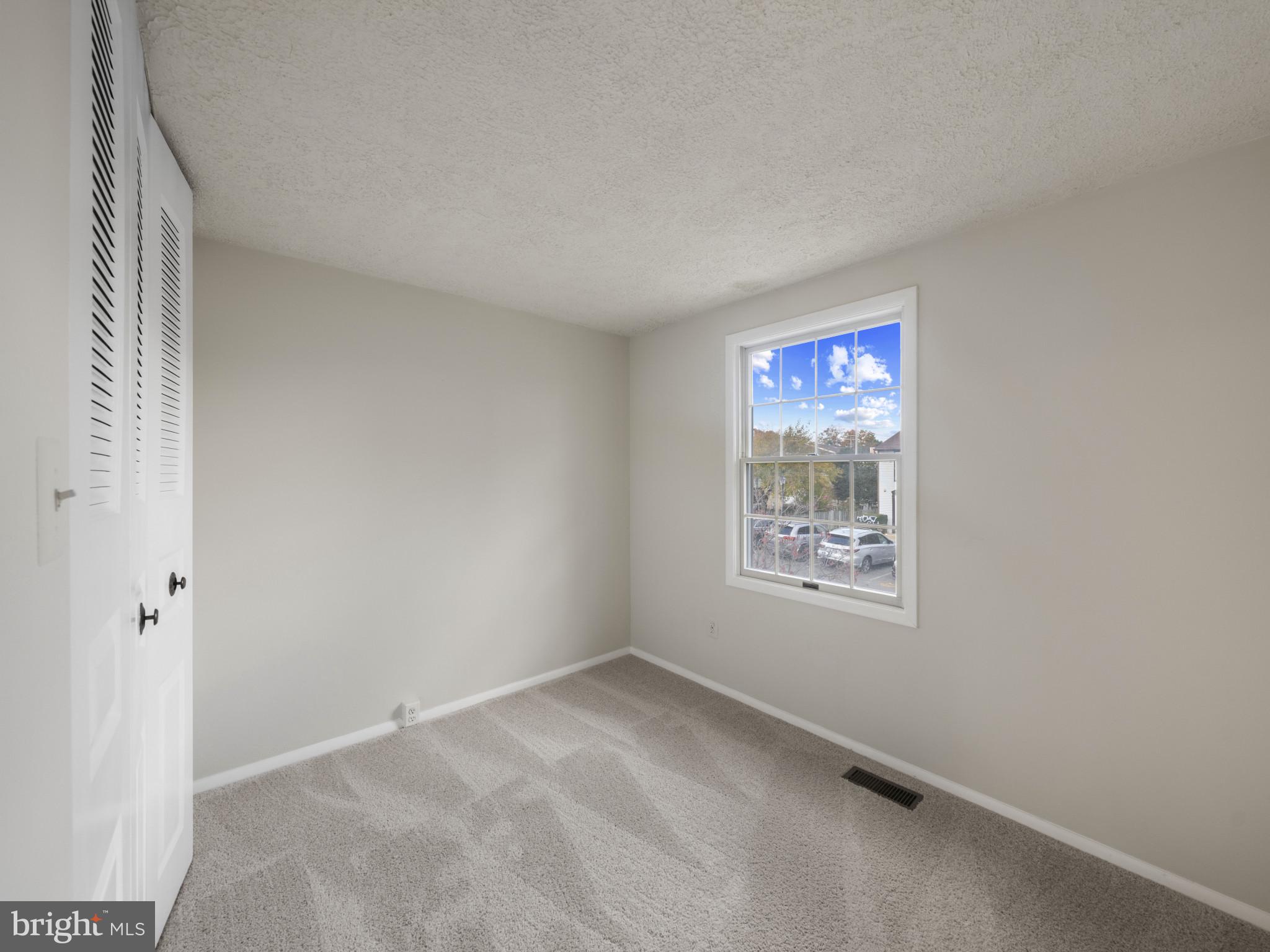 8027 Tyson Oaks Circle Vienna, VA 22182 - Photo 15 of 29