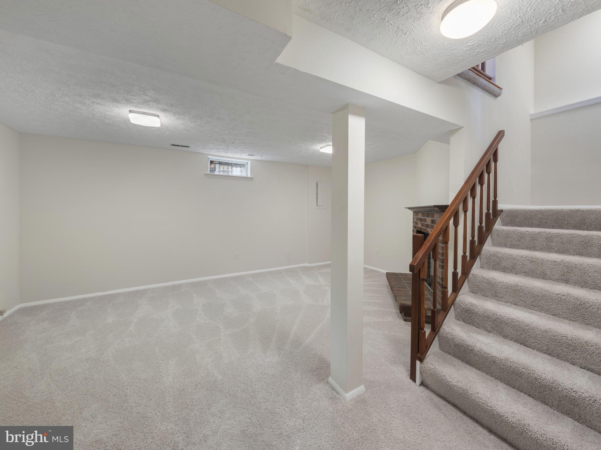 8027 Tyson Oaks Circle Vienna, VA 22182 - Photo 20 of 29