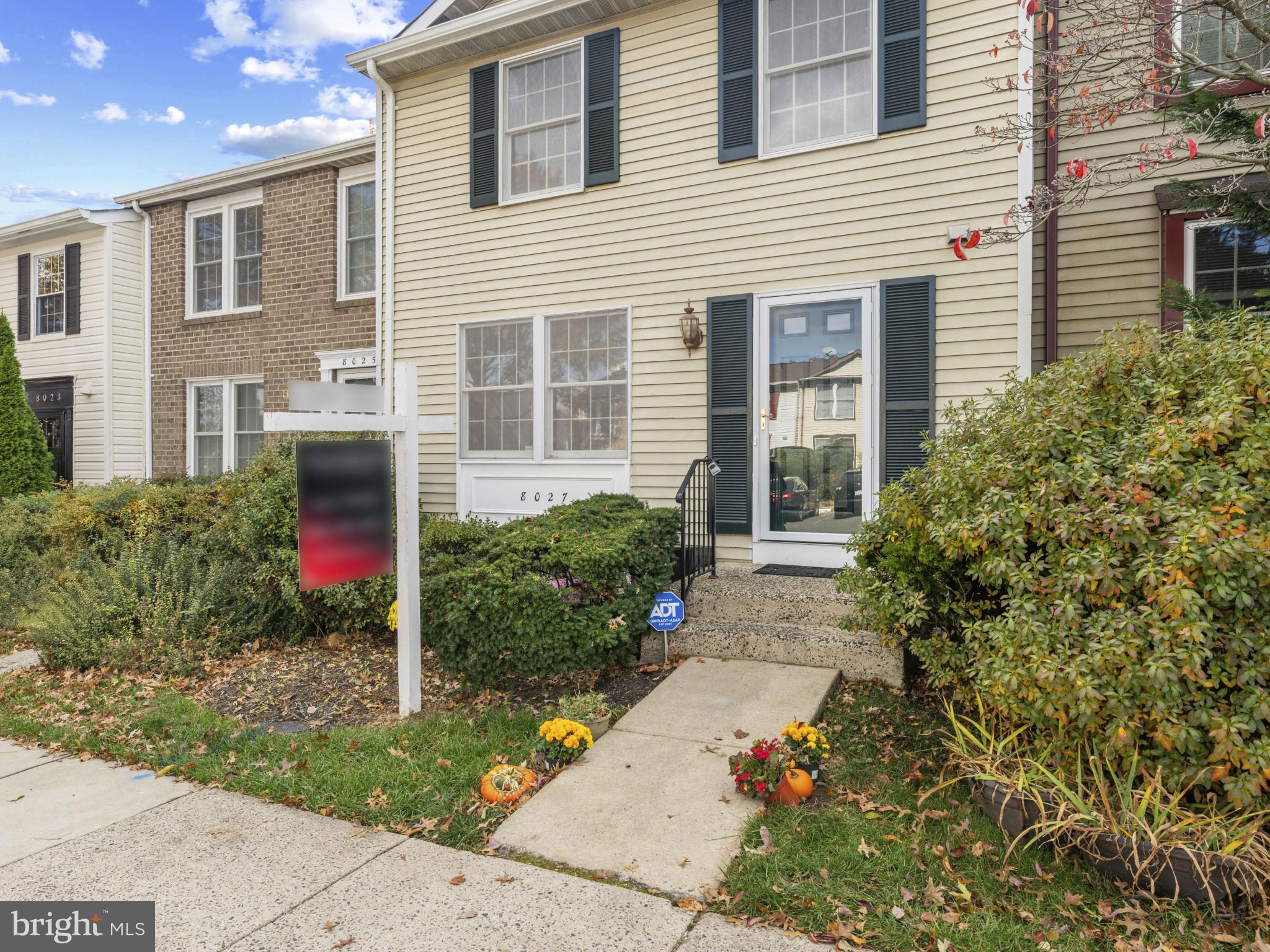 8027 Tyson Oaks Circle Vienna, VA 22182 - Photo 2 of 29