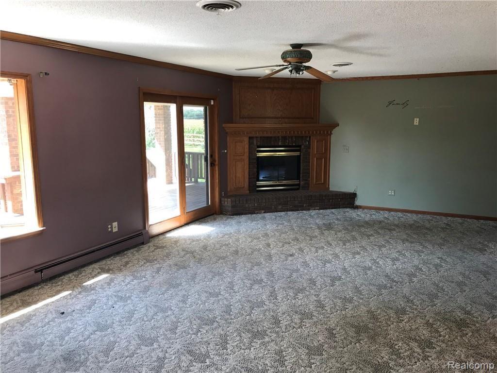 5110 South Sandusky Road Peck, MI 48466 - Photo 4 of 51 living room.jpeg