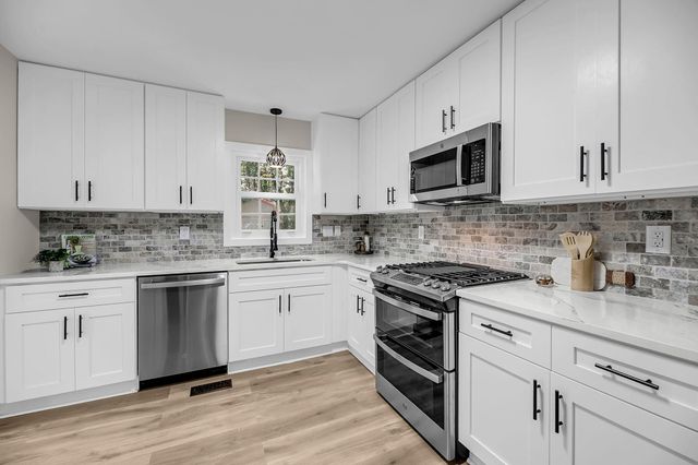 $550,000 | 1129 Quail Drive, Charleston, SC 29412