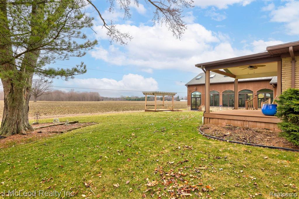 4922 Barnes Road Millington, MI 48746 - Photo 64 of 96