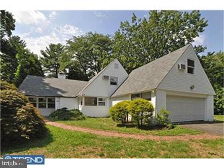 927 Crosswicks Road Rydal, PA 19046 - Photo 1 of 12