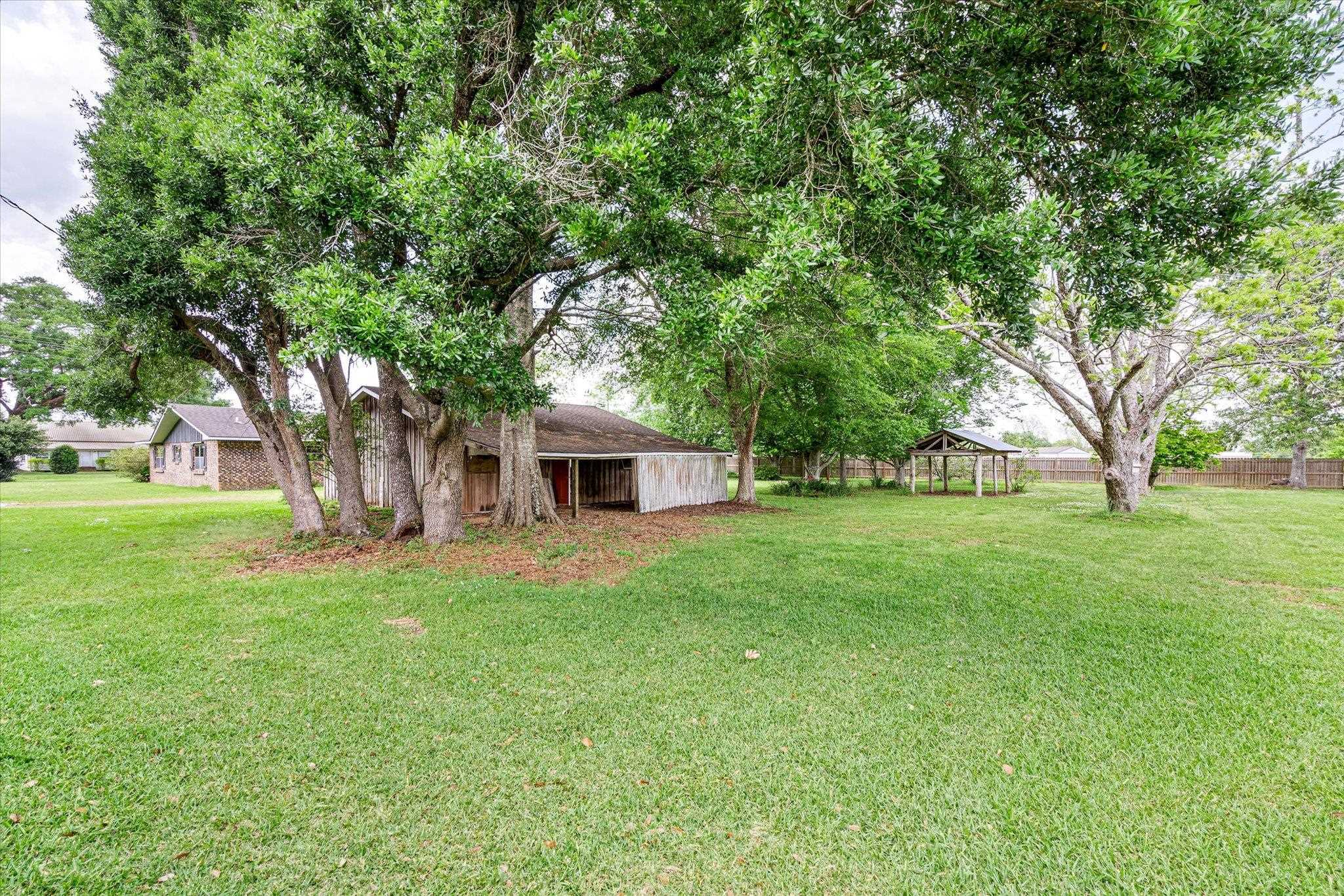 22252 Buck Road Robertsdale, AL 36567 - Photo 7 of 23