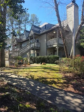 $175,000 | 105 Mill Pond Court Southeast, Smyrna, GA 30082