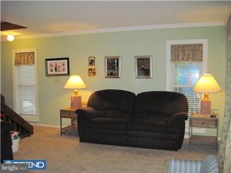 67 Winged Foot Drive Reading, PA 19607 - Photo 4 of 12 Living Room