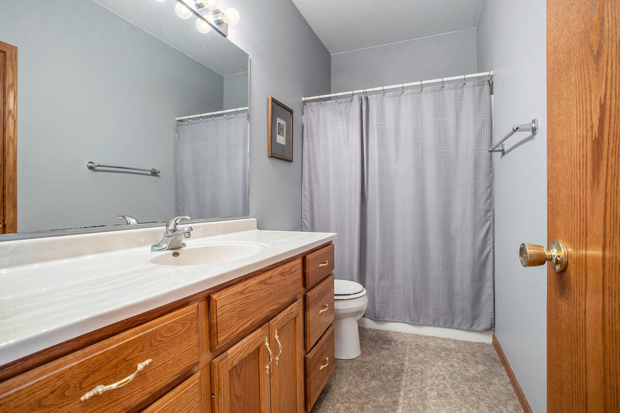 18 West Suttons Ridge Battle Creek, MI 49014 - Photo 15 of 41 Full Bath #1