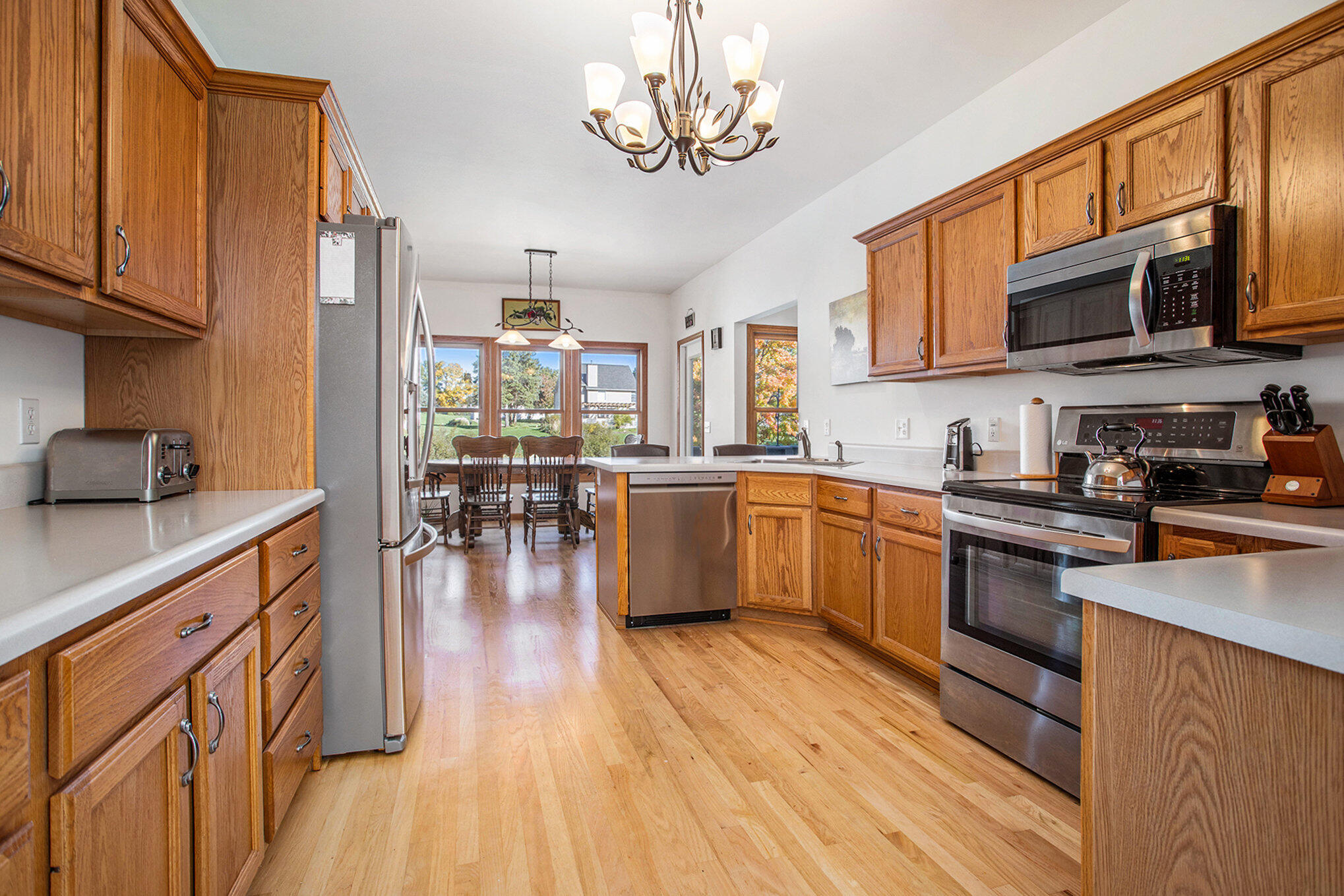 18 West Suttons Ridge Battle Creek, MI 49014 - Photo 6 of 41 Kitchen