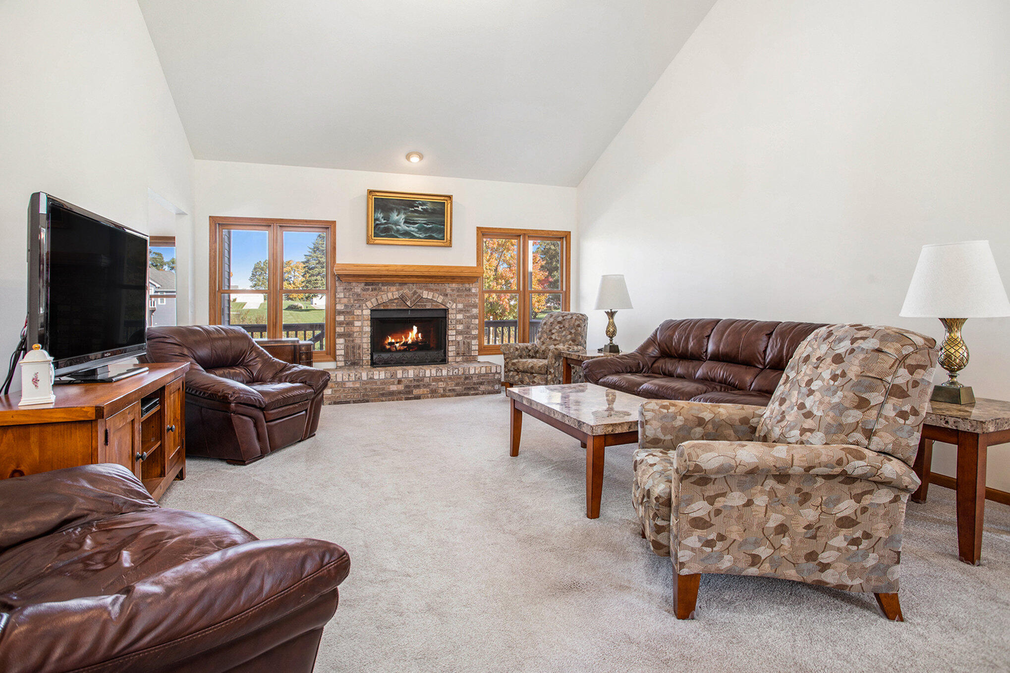 18 West Suttons Ridge Battle Creek, MI 49014 - Photo 10 of 41 Living Room