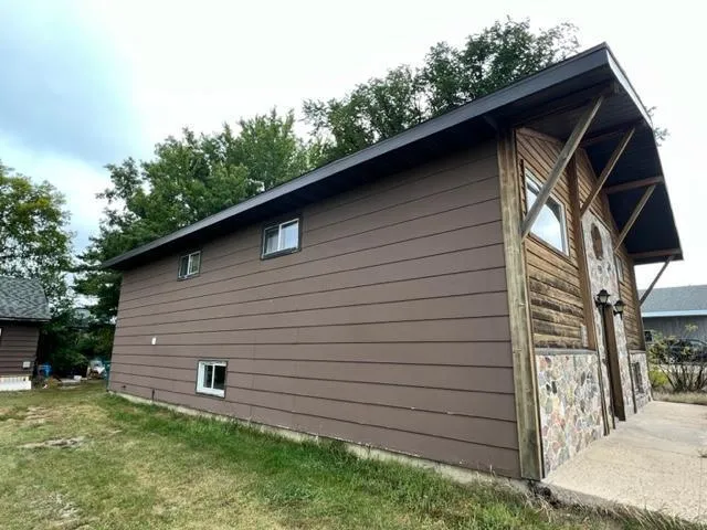 $114,900 | 614 Ash Avenue Northeast, Wadena, MN 56482