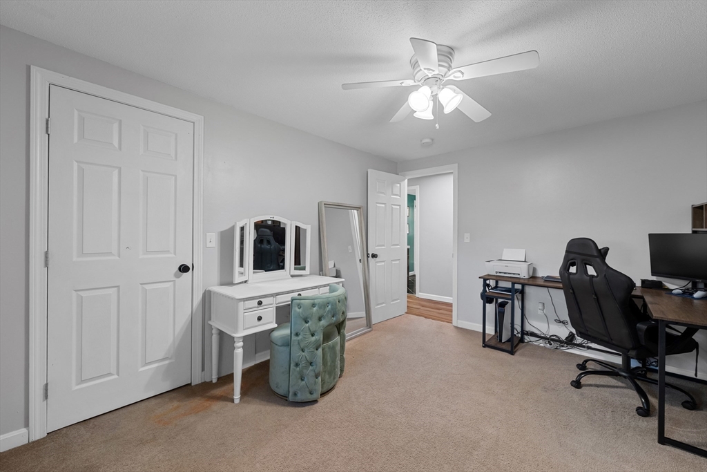 21 Dug Hill Road Holland, MA 01521 - Photo 17 of 28