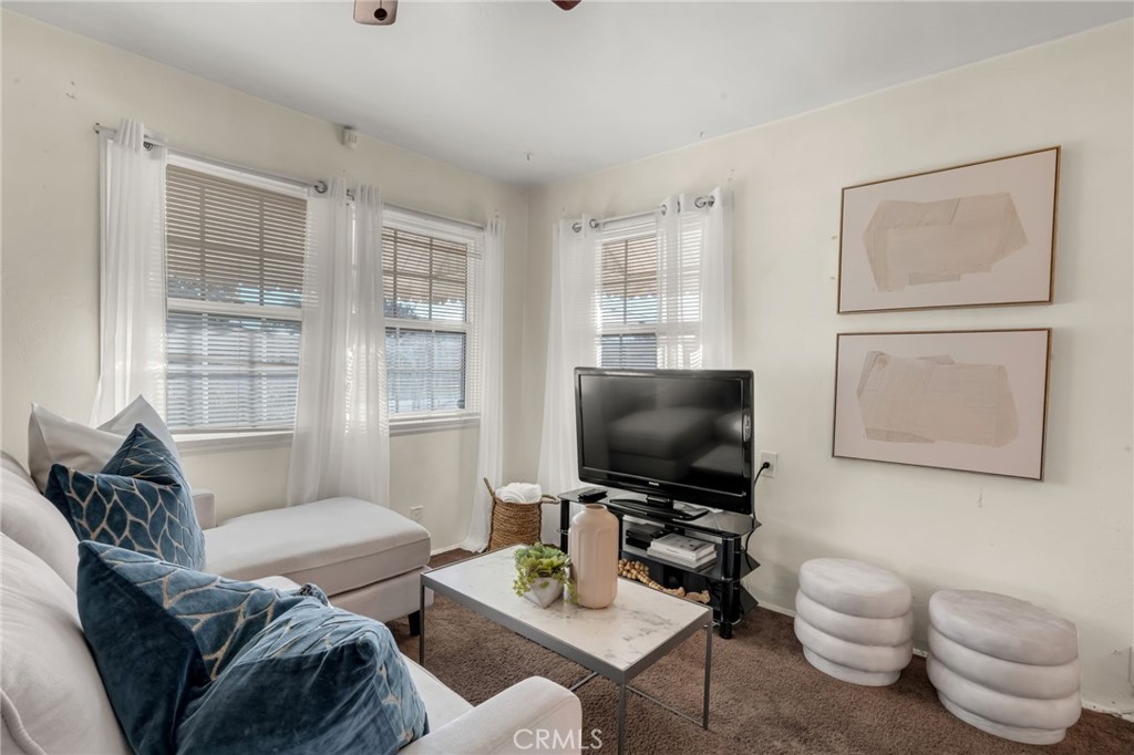 12233 Academy Artesia, CA 90701 - Photo 6 of 40