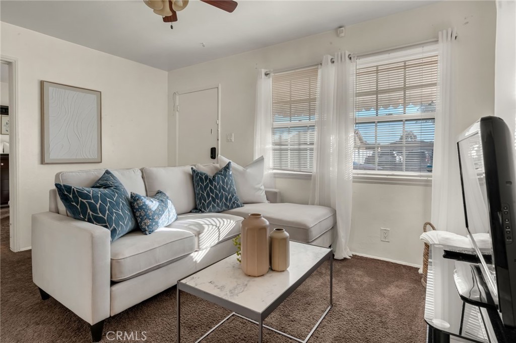 12233 Academy Artesia, CA 90701 - Photo 8 of 40