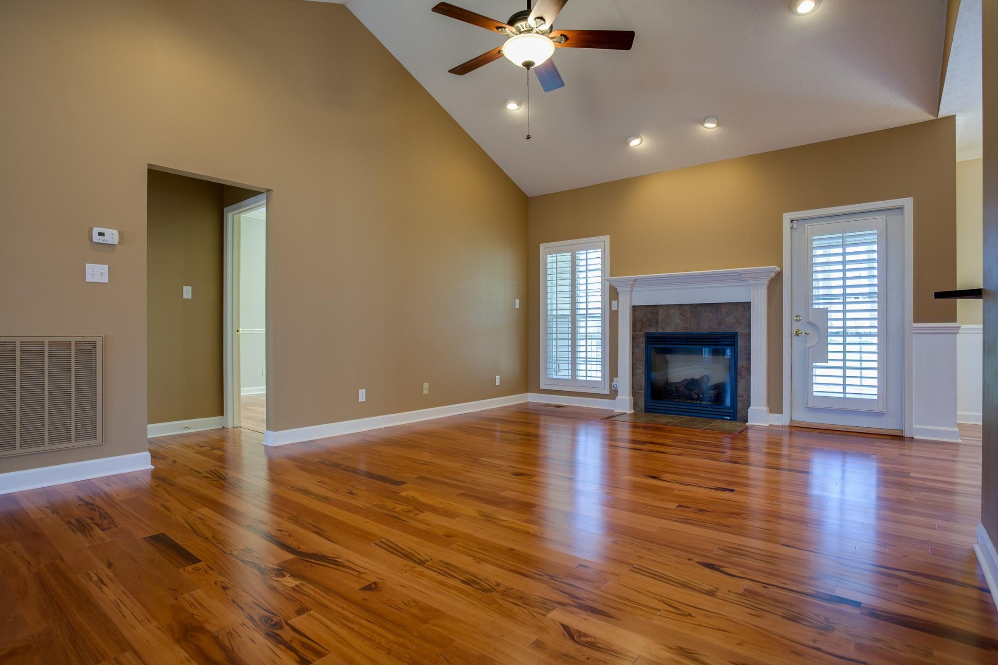 206 Inata Lane Loudon, TN 37774 - Photo 8 of 40 Gallery Image 8