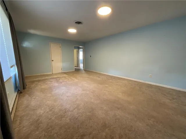 $215,000 | 712 South Sloan Street, Maysville, MO 64469