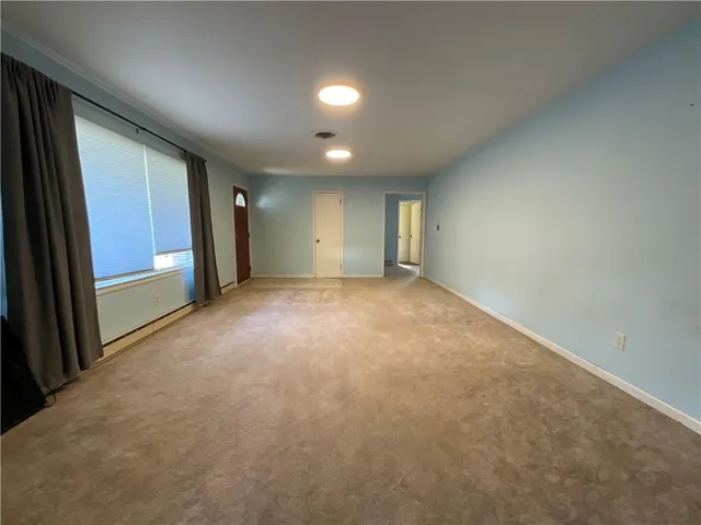 $215,000 | 712 South Sloan Street, Maysville, MO 64469