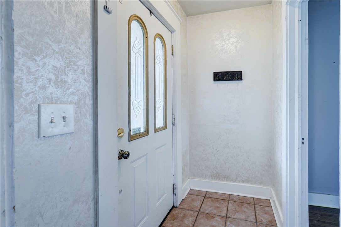 420 Gregory Street Rochester, NY 14620 - Photo 19 of 33