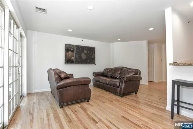 $3,750 | 203 Central Park Place, Ramsey, NJ 07446