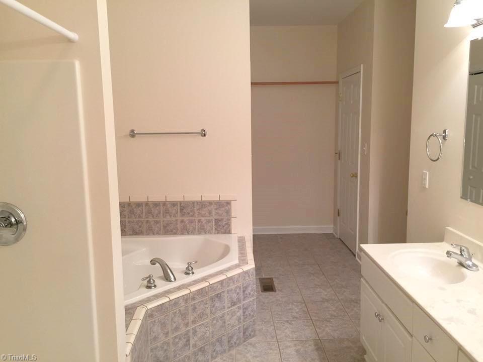 245 Laurel Ridge Lane Lexington, NC 27295 - Photo 12 of 23 Gallery Image 12